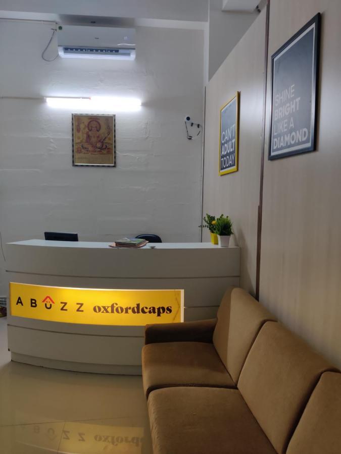 Abuzz Oxfordcaps Imperial Heights Mussoorie Dehradun Ostello Esterno foto
